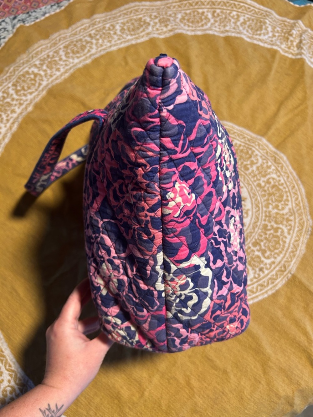 Vera Bradley Katalina Pink Quilted Travel Tote - Picture 4 of 11